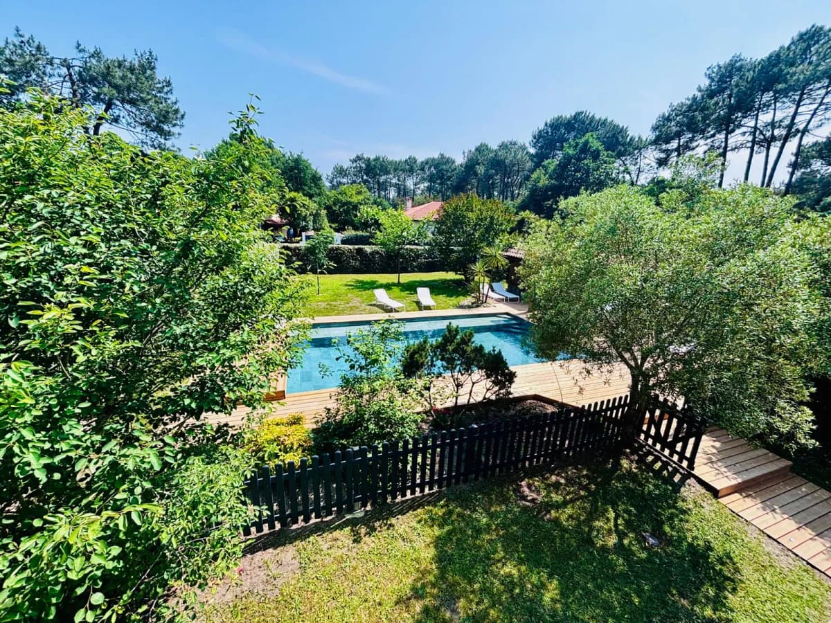 Villa 4* piscine chauffée, lac Hossegor à pied